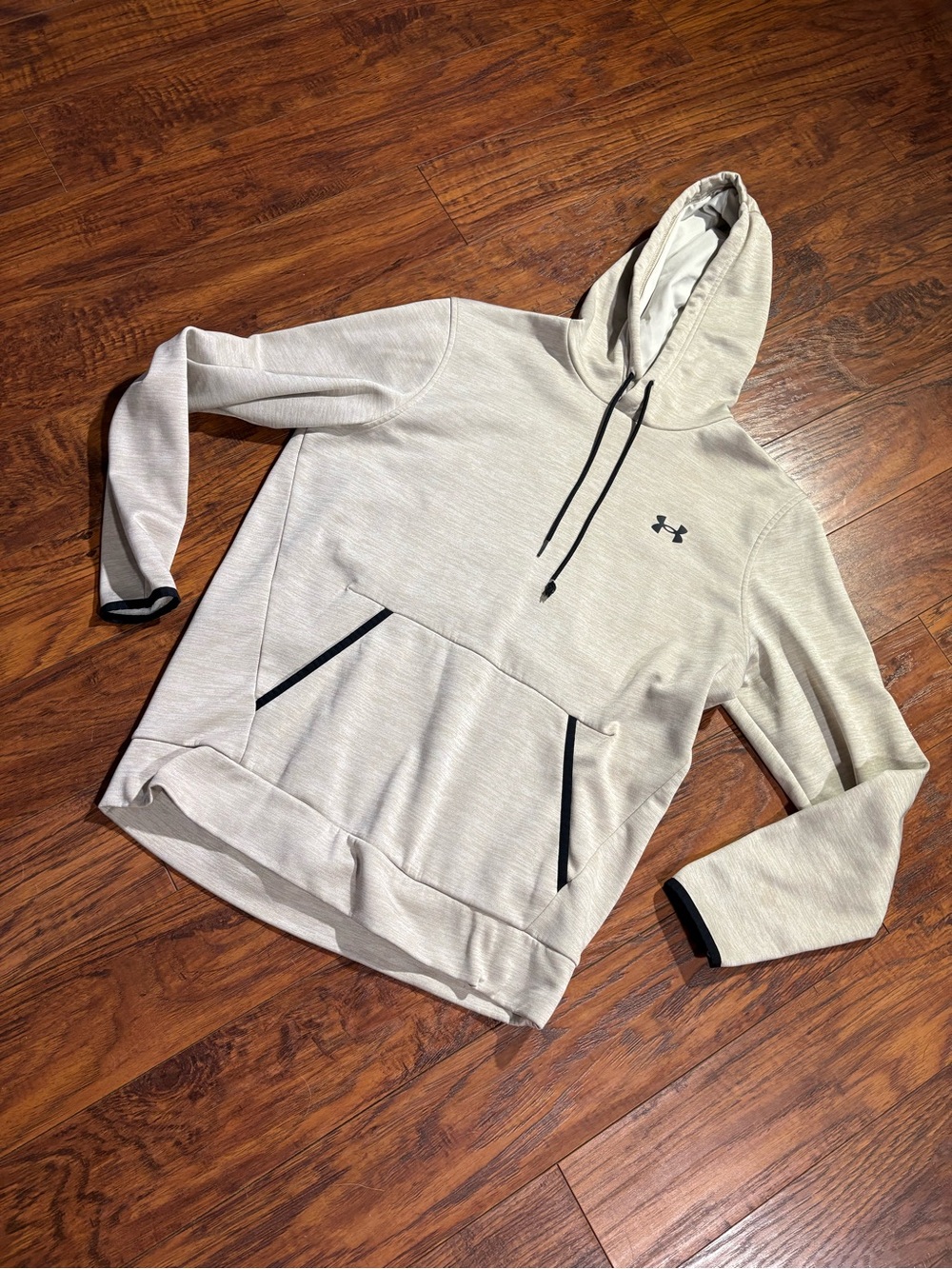 Under Armour men’s size M tan hoodie